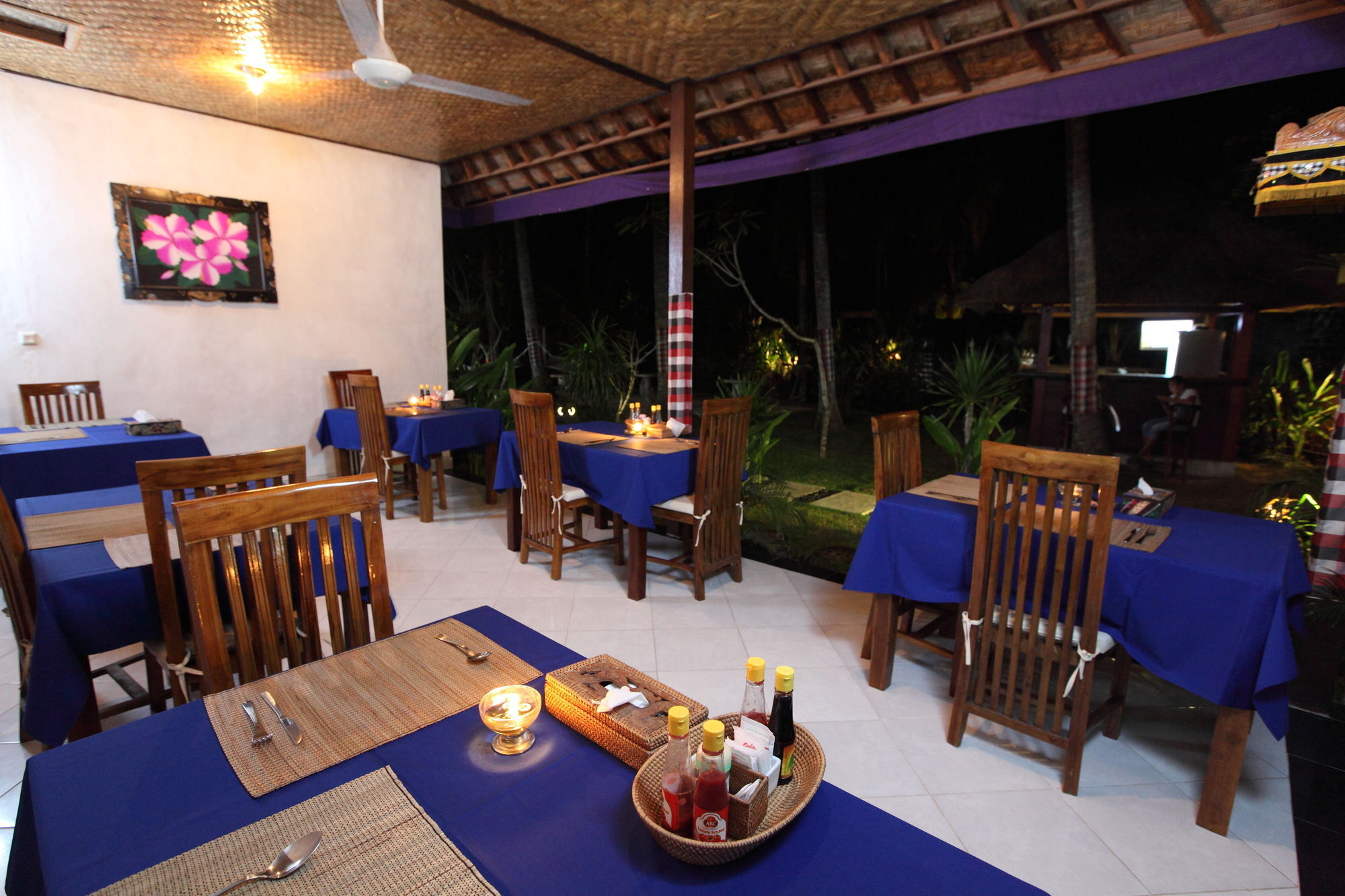 The Well House Hotel Lembongan Exterior foto